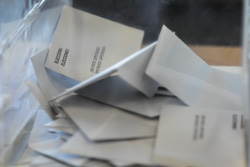 Eleccions al Parlament 2017: Sabadell surt a votar 